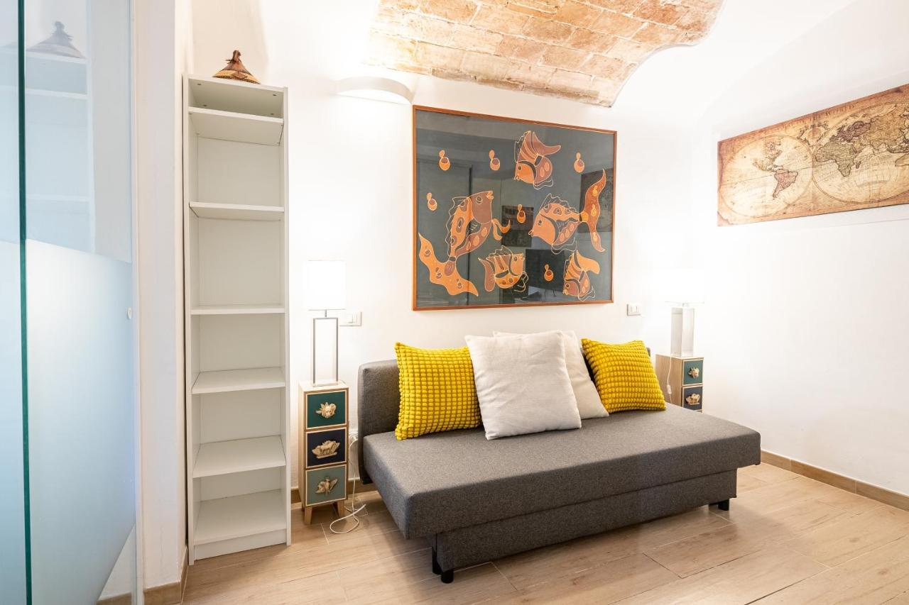 Oltrarno Bright Apartment Con Patio Privato Florence Ngoại thất bức ảnh